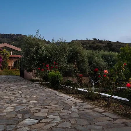 Garden House With Pool, 10min To Center Villa *