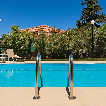 Villa Garden House With Pool, 10min To Center Nerokouros